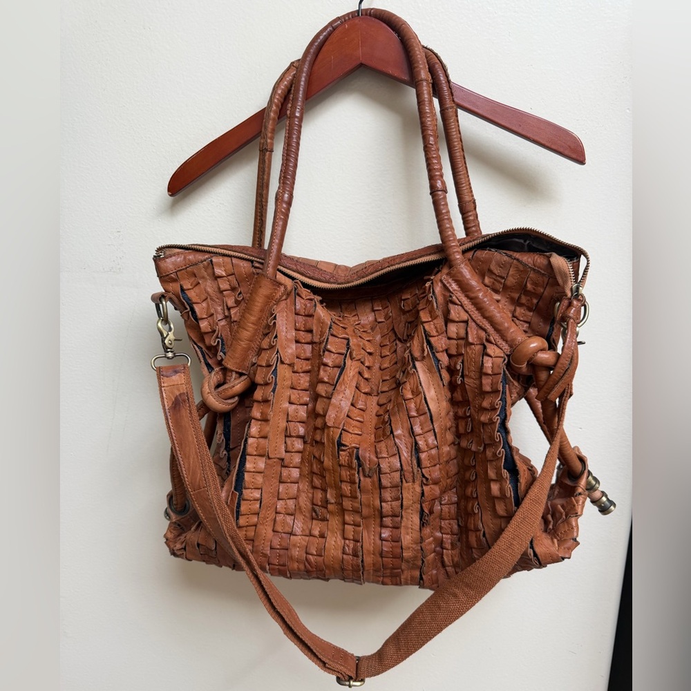Ameri Leather Large Tan Woven Leather Tote - image 1